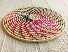 Woven Trivet Table Mat – Pink Spiral Design