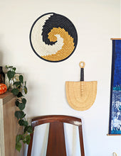 Large Woven Sisal Wall Plate Black Swirl