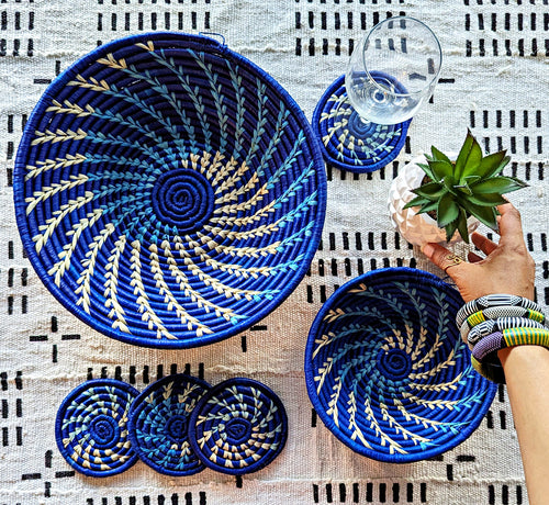 Coffret cadeau paniers et dessous de verre africains bleus 