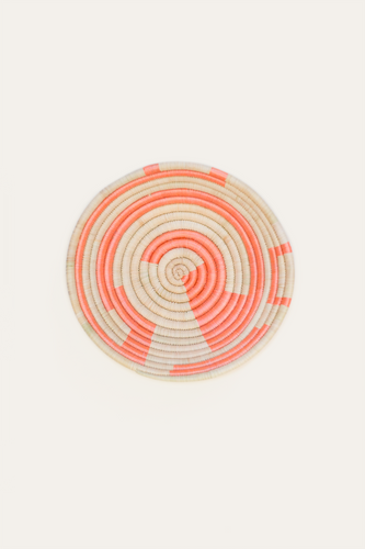 Round woven basket with circle pattern beige and orange pattern