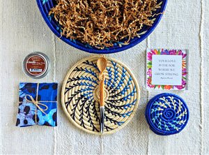 {PRE ORDER} Deluxe Mother's Day Gift Basket - Blue