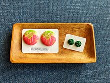 Grüne Blatt-Ankara-Stoff-Knopf-Ohrringe