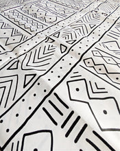 Black White Mud Cloth Pattern African Print Fabric 1.75 Yards