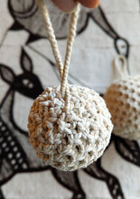 Großes rosa-lila dekoratives Ornament