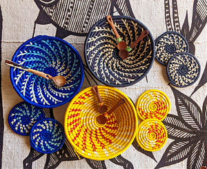 Petit panier africain tressé jaune