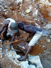 men-digging-soapstone