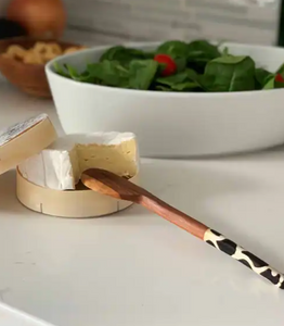 spreader for charcuterie board 